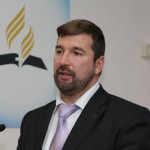 Олег Гончаров: «Без уважения к людям невозможно построить сильной и процветающей страны»