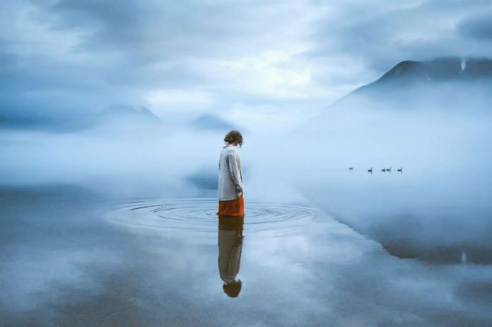 364933,xcitefun-alone-in-misty-mountains-photography-2