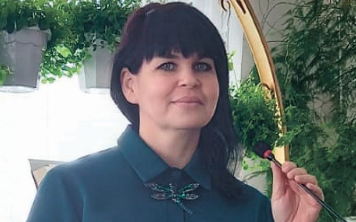 Была кем угодно, только не собой