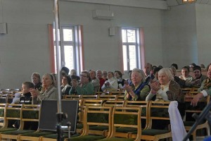 На День Матери жительниц Гольяново пригласили в церковь